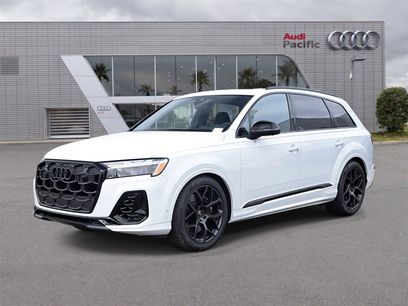 New 2025 Audi SQ7 Prestige