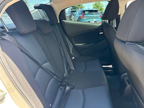 Used 2018 Toyota Yaris iA FWD image 10