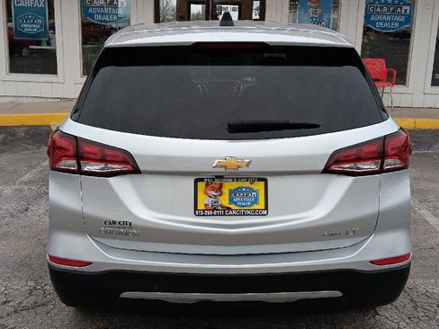 Used 2022 Chevrolet Equinox LT AWD/4WD image 28