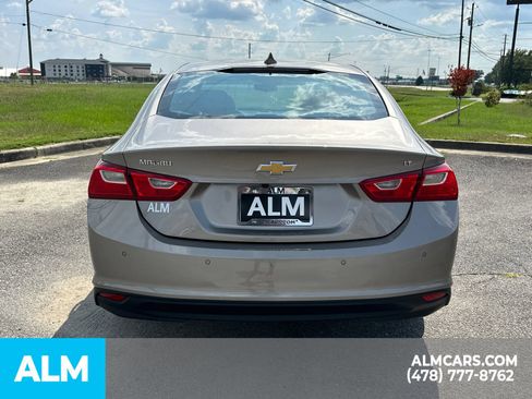 Used 2025 Chevrolet Malibu LT FWD image 6