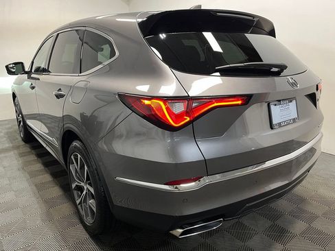 Used 2024 Acura MDX SH-AWD w/ Technology Package image 21