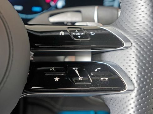 Used 2025 Mercedes-Benz G 550 image 23