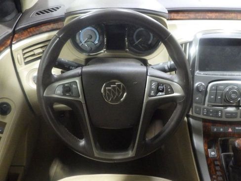 Used 2013 Buick LaCrosse Leather FWD image 9