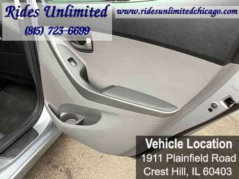 Used 2015 Hyundai Elantra SE FWD image 15