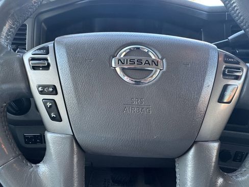 Used 2020 Nissan NV 3500 SL image 15