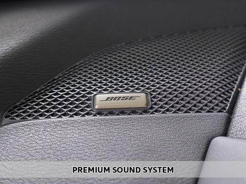 Used 2024 Nissan Altima 2.5 SL FWD image 5