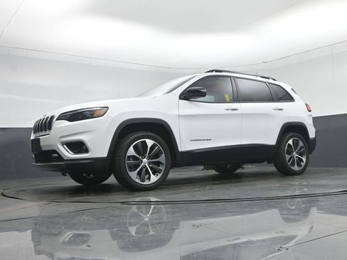 Used 2022 Jeep Cherokee Limited w/ Elite Package AWD/4WD image 57