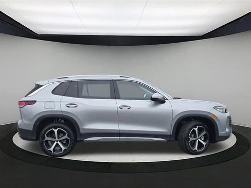 New 2026 Volkswagen Tiguan SE image 8