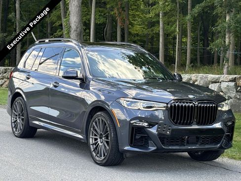 Used 2021 BMW X7 M50i AWD/4WD image 1