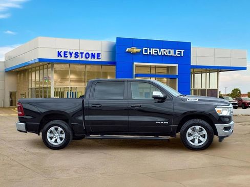 Used 2024 RAM 1500 Laramie AWD/4WD image 8