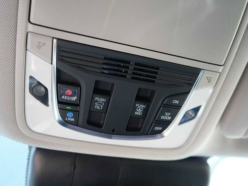 Certified 2023 Acura RDX AWD image 28