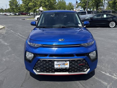 Used 2021 Kia Soul GT-Line FWD image 3
