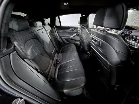 Used 2020 BMW X6 M50i w/ Executive Package image 26