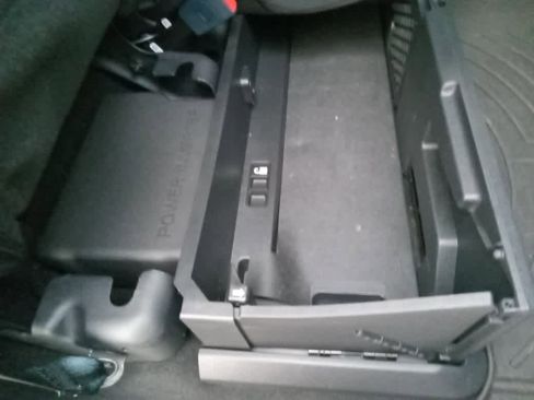 Used 2022 Ford F350 Limited image 34