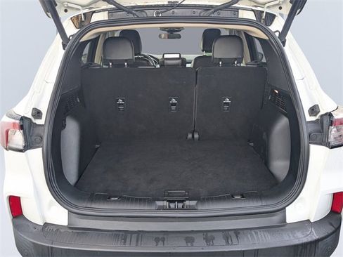 Used 2020 Ford Escape SEL image 12