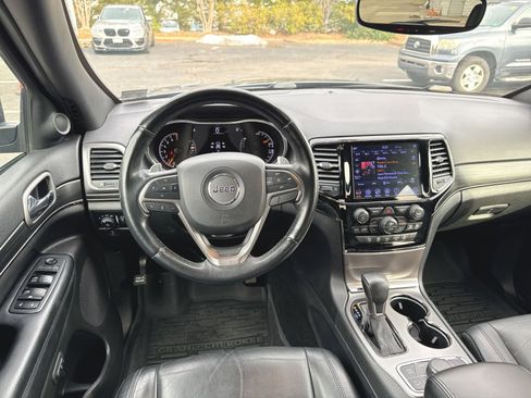 Used 2019 Jeep Grand Cherokee Limited X image 11