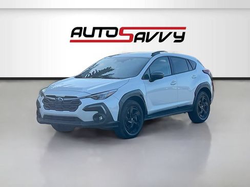 Used 2025 Subaru Crosstrek 2.5i Limited AWD/4WD image 3