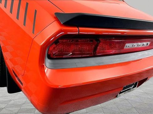 Used 2010 Dodge Challenger SRT8 w/ SRT Option Group II RWD image 18