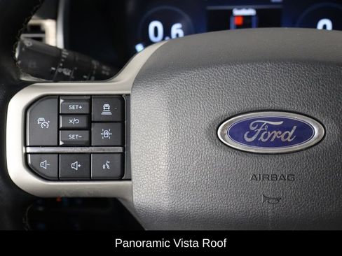 Used 2023 Ford Expedition Limited AWD/4WD image 8
