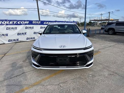 Used 2025 Hyundai Sonata SEL FWD image 4