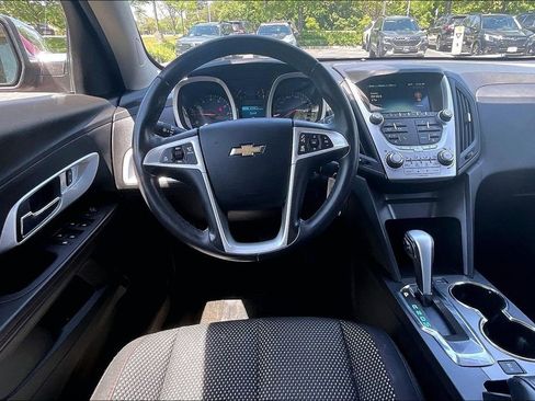 Used 2013 Chevrolet Equinox LT w/ Chrome Package FWD image 5