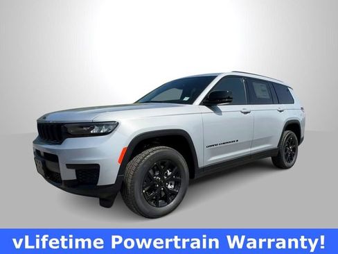 New 2025 Jeep Grand Cherokee L Laredo AWD/4WD image 4