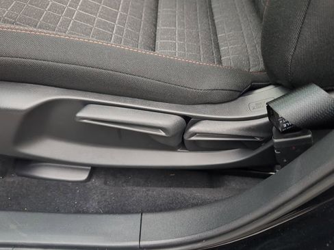 New 2026 Honda HR-V Sport image 22