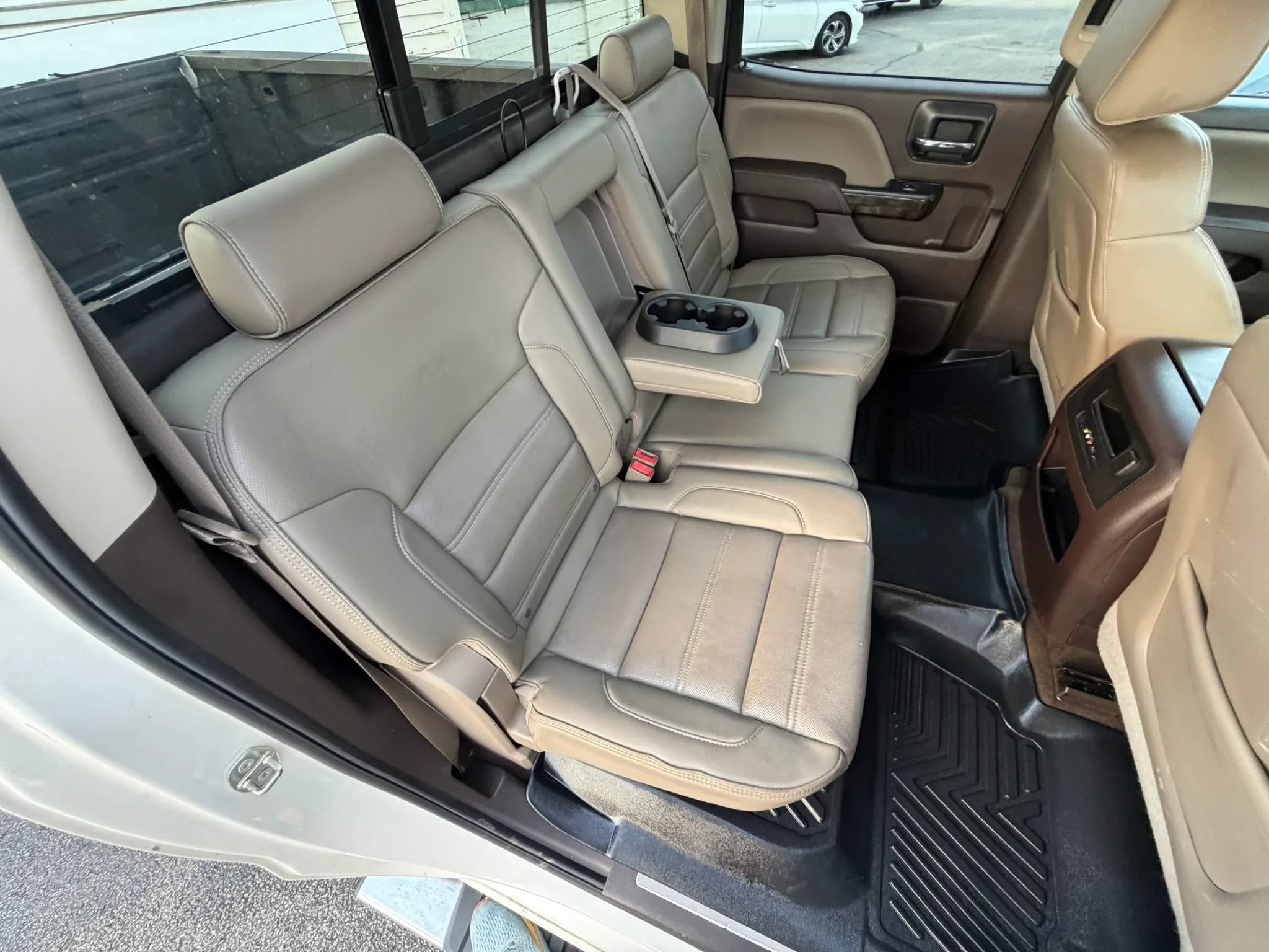 Used 2015 GMC Sierra 1500 Denali AWD/4WD image 34
