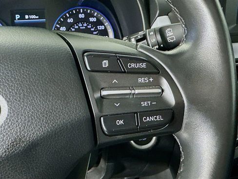 Used 2020 Hyundai Kona SEL Plus FWD image 12