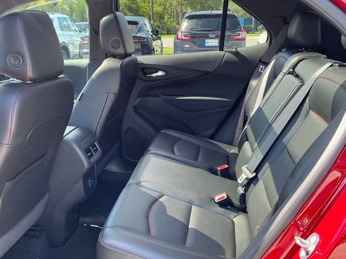 Used 2023 Chevrolet Equinox RS w/ RS Leather Package AWD/4WD image 33