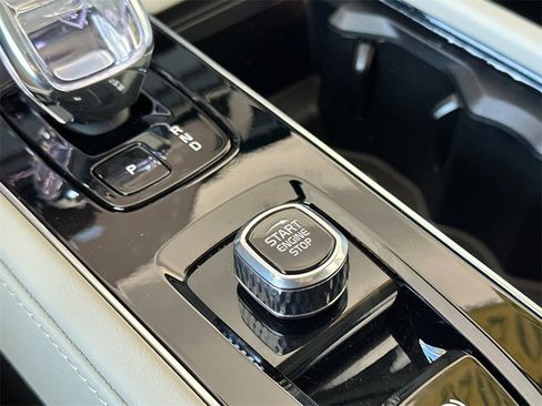 New 2026 Volvo XC90 T8 Ultra w/ Protection Package Premier image 23