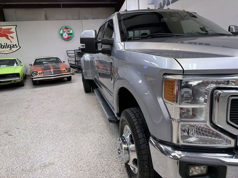 Used 2021 Ford F350 Lariat w/ Lariat Value Package AWD/4WD image 37
