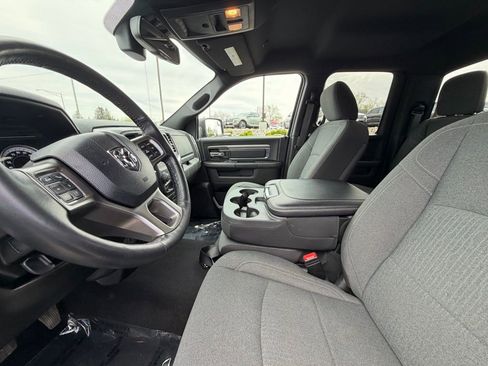 Used 2022 RAM 1500 Classic Warlock w/ Electronics Group AWD/4WD image 9