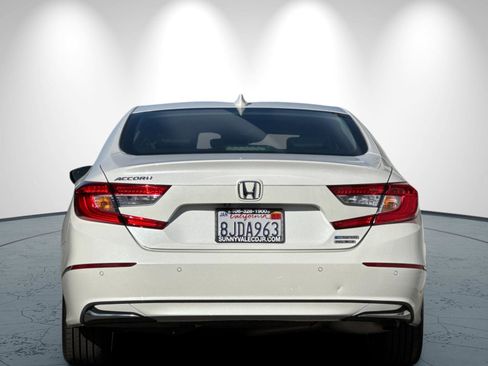 Used 2019 Honda Accord Touring image 5
