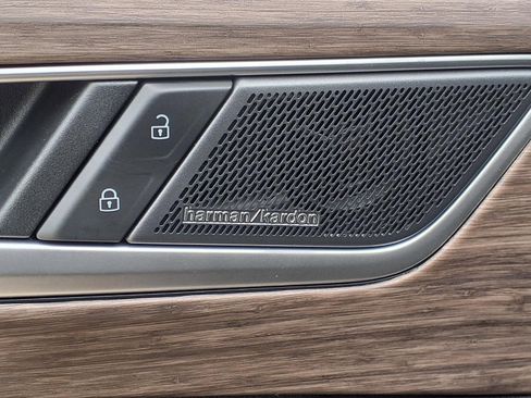 Certified 2025 Volkswagen Atlas SEL Premium R-Line AWD/4WD image 18