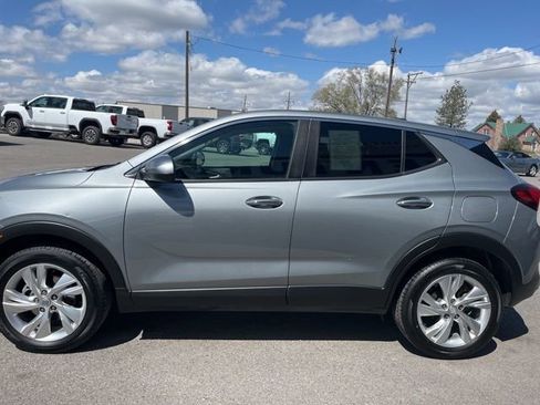 Used 2025 Buick Encore GX Preferred AWD/4WD image 6