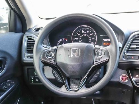 Used 2022 Honda HR-V EX image 17