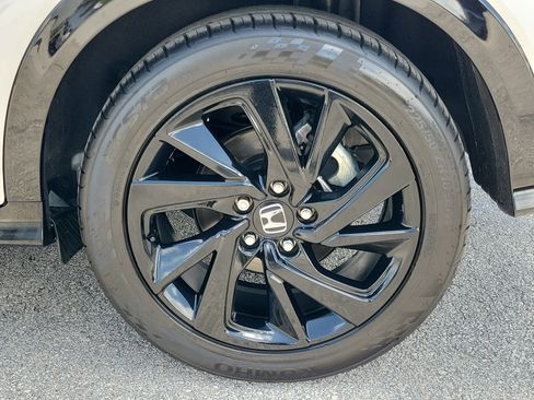 Used 2022 Honda HR-V Sport image 9