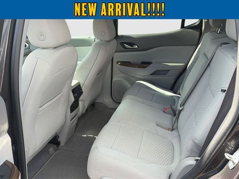 Used 2018 GMC Acadia SLE w/ LPO, Protection Package FWD image 29
