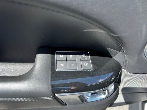 Used 2019 Land Rover Range Rover Sport HSE AWD/4WD image 29