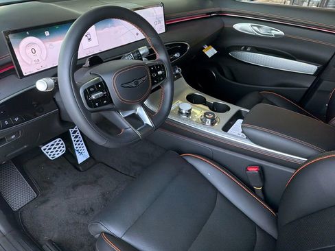 New 2026 Genesis GV70 2.5T Sport Prestige AWD/4WD image 10