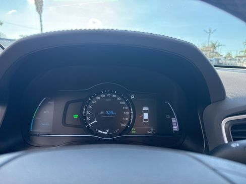 Used 2019 Hyundai Ioniq Limited w/ Ultimate Package 02 image 10