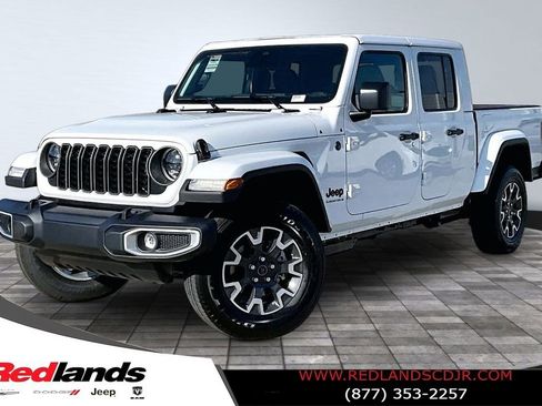 New 2026 Jeep Gladiator Sport image 1
