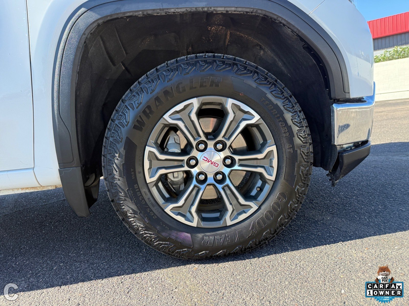 Used 2024 GMC Sierra 1500 SLE AWD/4WD image 10