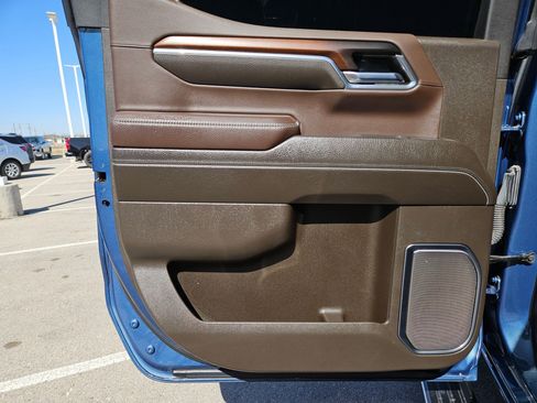 Used 2024 GMC Sierra 1500 Denali w/ Denali Reserve Package image 15