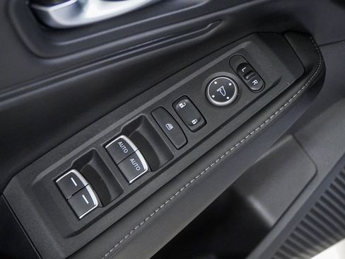 Used 2023 Honda Accord Sport image 19