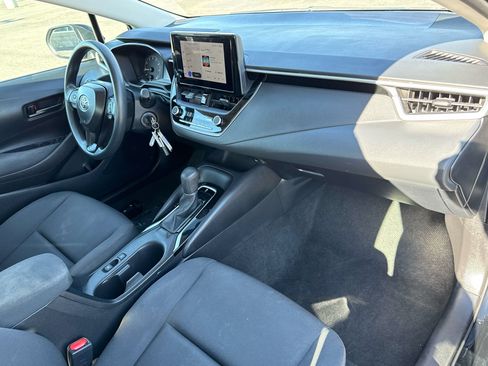 Used 2024 Toyota Corolla LE FWD image 21