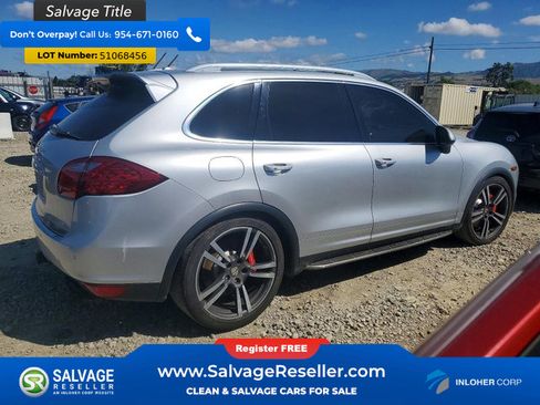 Used 2012 Porsche Cayenne Turbo AWD/4WD image 4