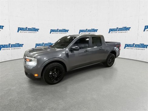 Used 2022 Ford Maverick XLT w/ Equipment Group 300A Standard image 5
