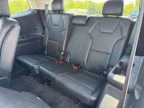 Used 2025 Kia Telluride S AWD/4WD image 16
